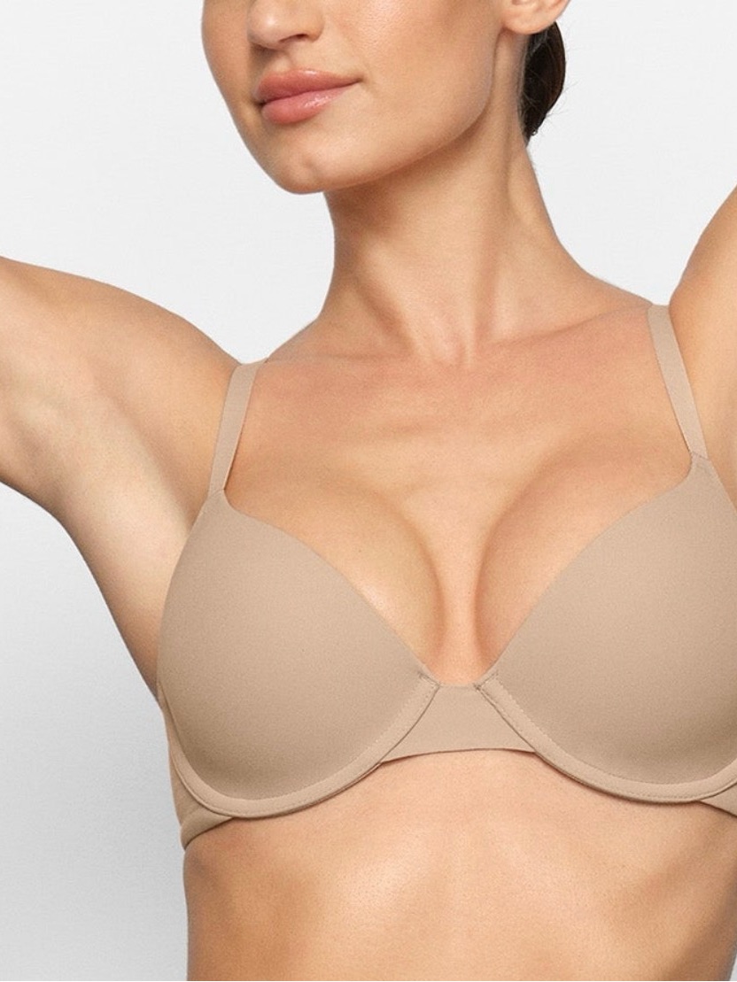 Skims T-Shirt Bra With Light Padding In Clay